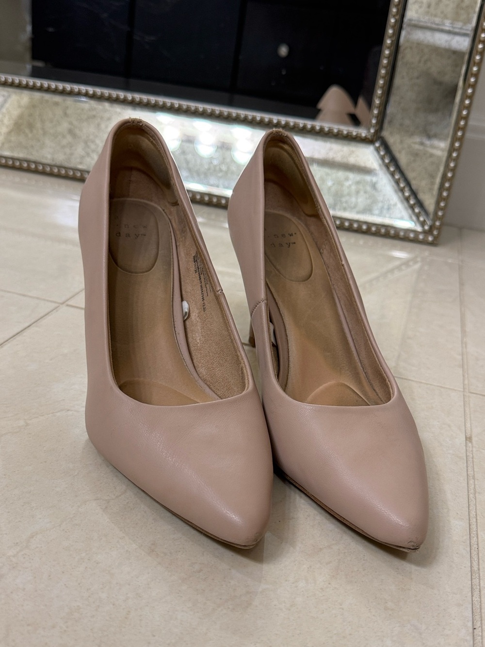 a new day Nude Pointed-Toe High Heels
